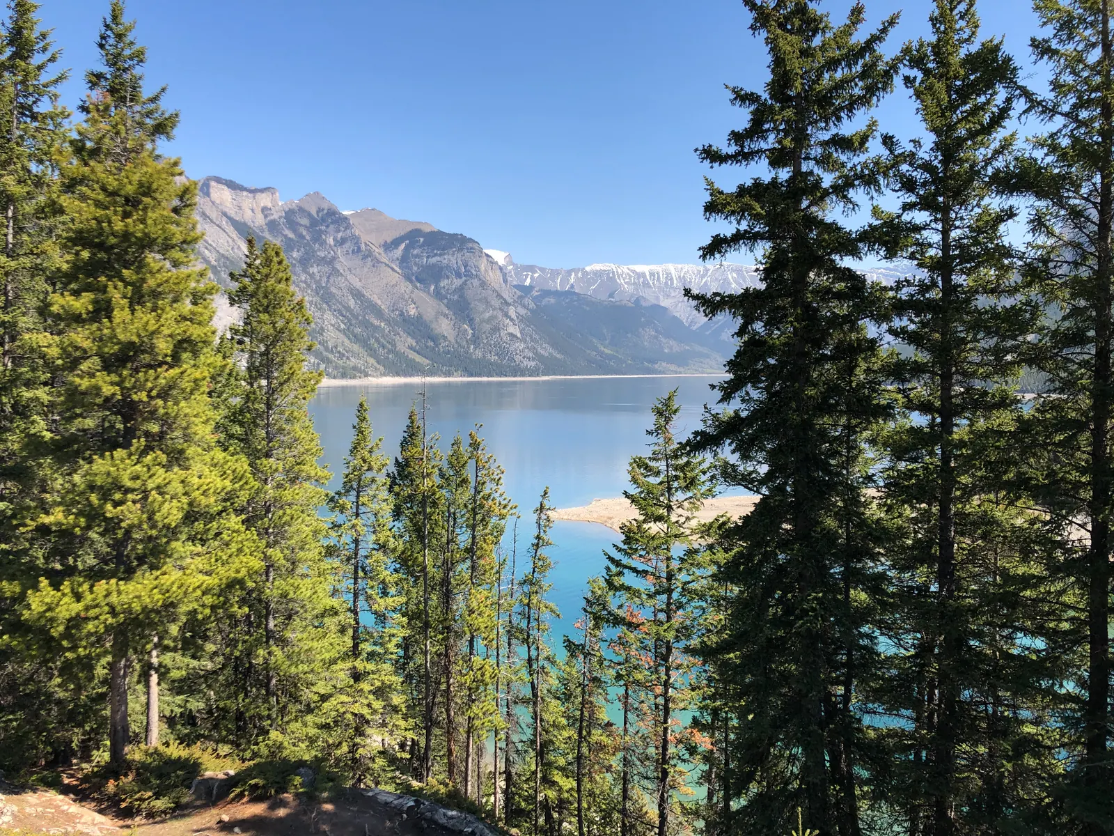Canada Rockies itinerary planning near Banff with mountain and lake scenery