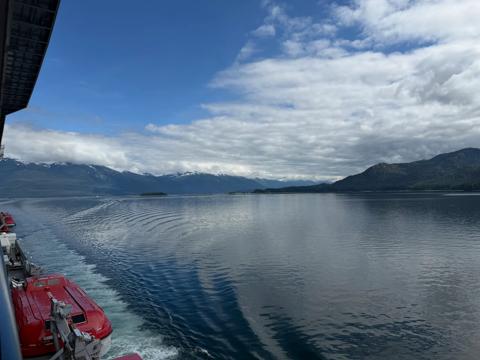 Scenic cruising through Endicott Arm on Brilliant Lady in Alaska